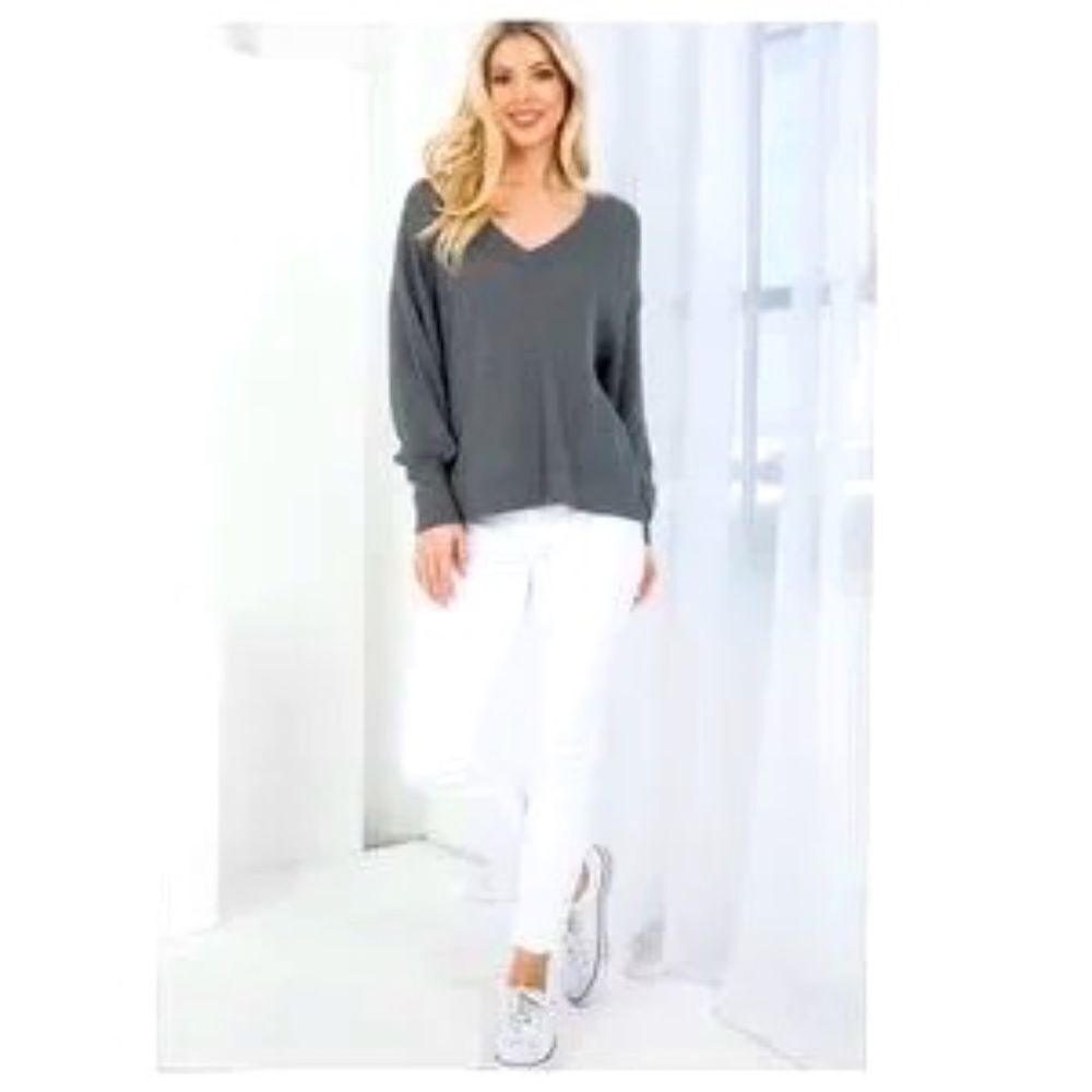 Charcoal V-neck Cuffed Sleeve Waffle Knit Top
